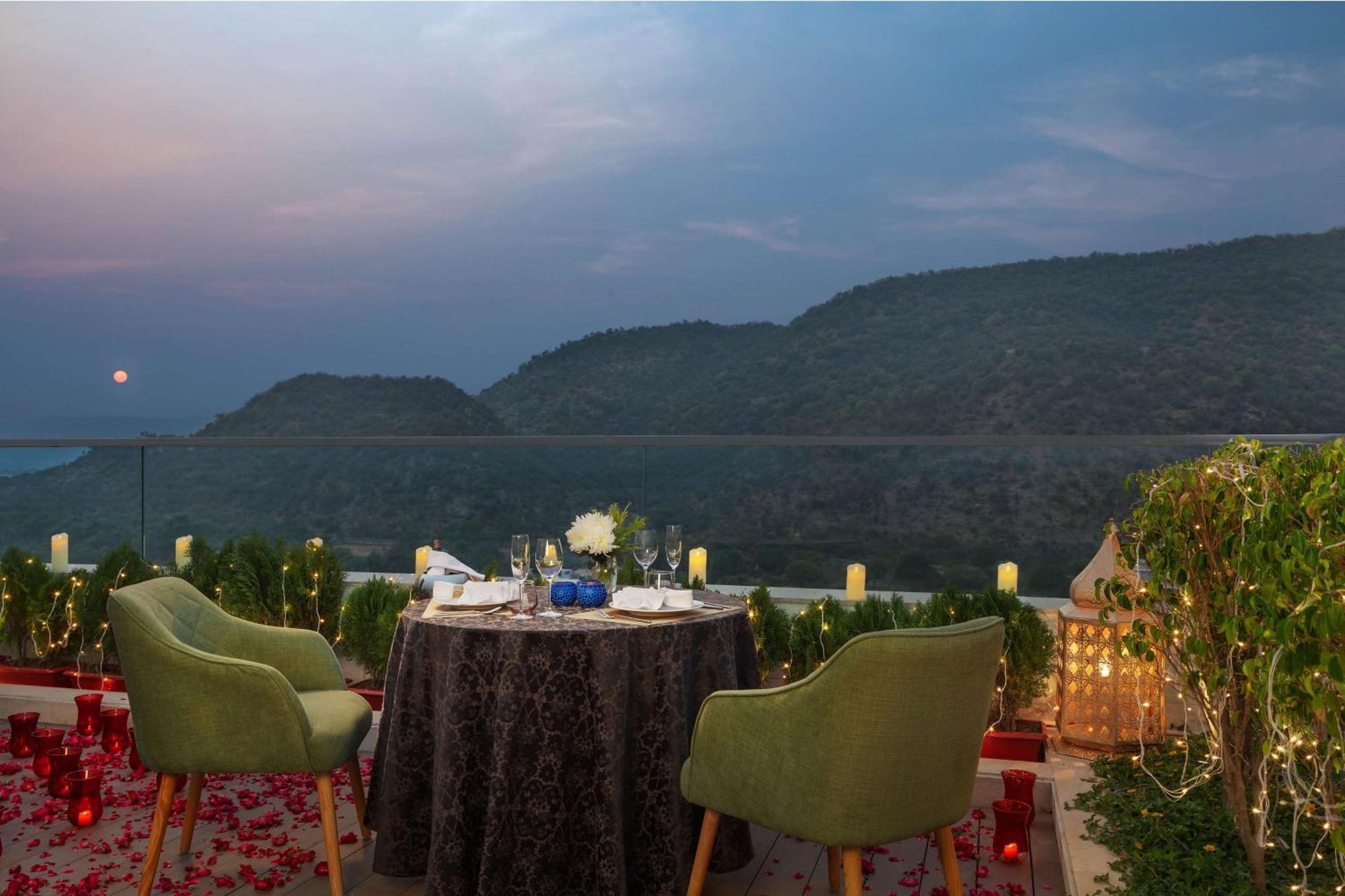 Doubletree By Hilton Jaipur Amer מראה חיצוני תמונה