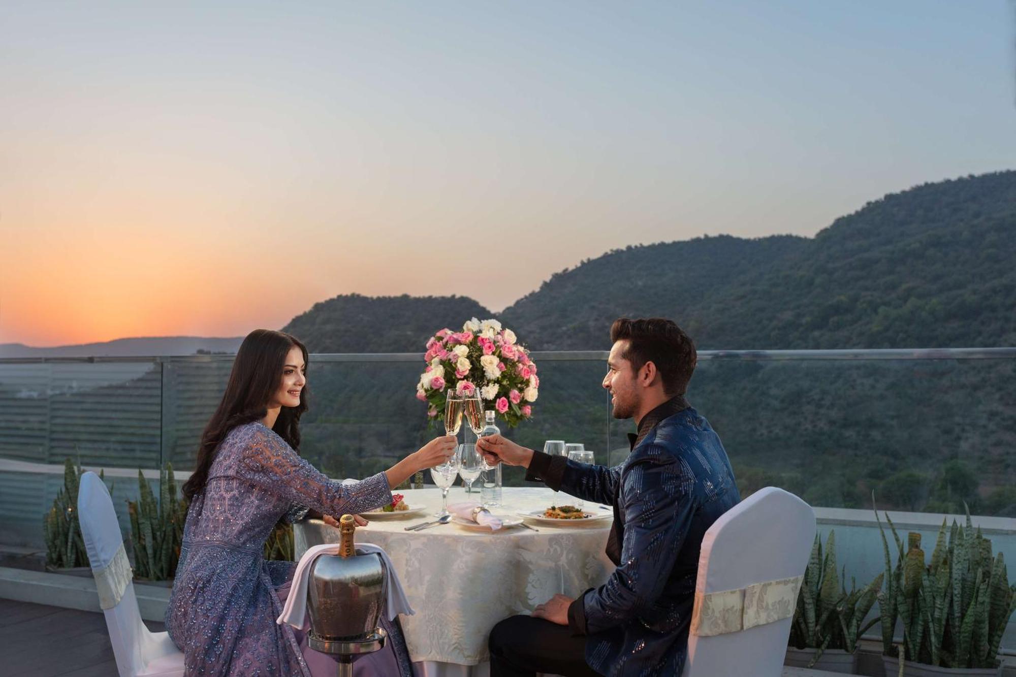 Doubletree By Hilton Jaipur Amer מראה חיצוני תמונה